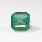 Zambian Emerald / Panna - 3.52 Carat / 4.00 Ratti