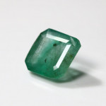 Zambian Emerald / Panna - 3.52 Carat / 4.00 Ratti