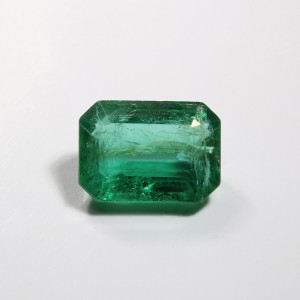 Zambian Emerald / Panna - 1.37 Carat / 1.50 Ratti