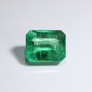 Zambian Emerald / Panna - 2.25 Carat / 2.50 Ratti