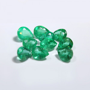 Zambian Emerald / Panna 3X4 MM Pear