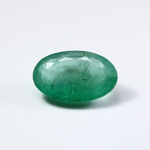 Zambian Emerald / Panna - 6.46 Carat / 7.00 Ratti