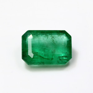 Zambian Emerald / Panna - 3.03 Carat / 3.25 Ratti